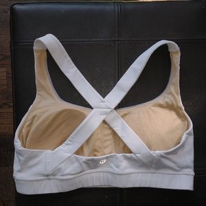 Lululemon white sports bra Size 10
